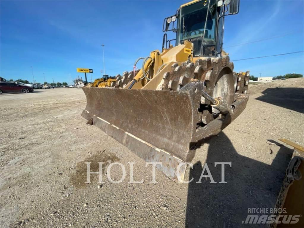 CAT 815F Compactoare sol