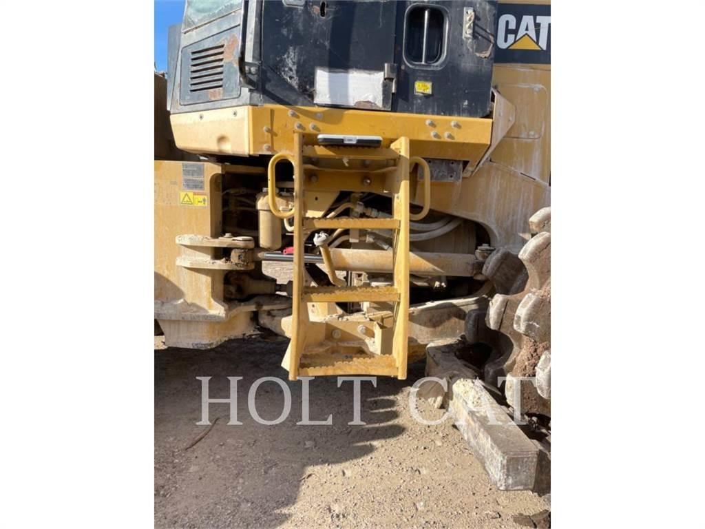 CAT 815F Compactoare sol