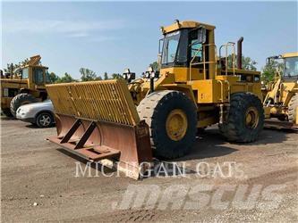 CAT 824C Incarcator pe pneuri