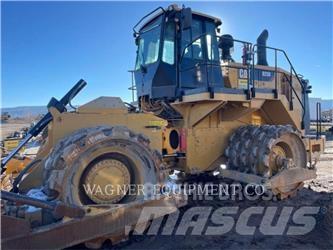 CAT 825K Incarcator pe pneuri