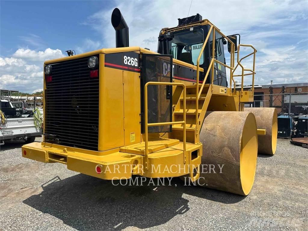 CAT 826G Compactoare sol