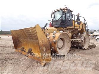 CAT 826K Compactoare sol
