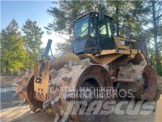 CAT 826K Compactoare sol