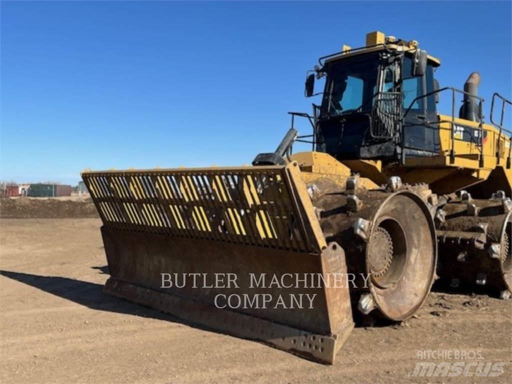 CAT 826K Compactoare sol