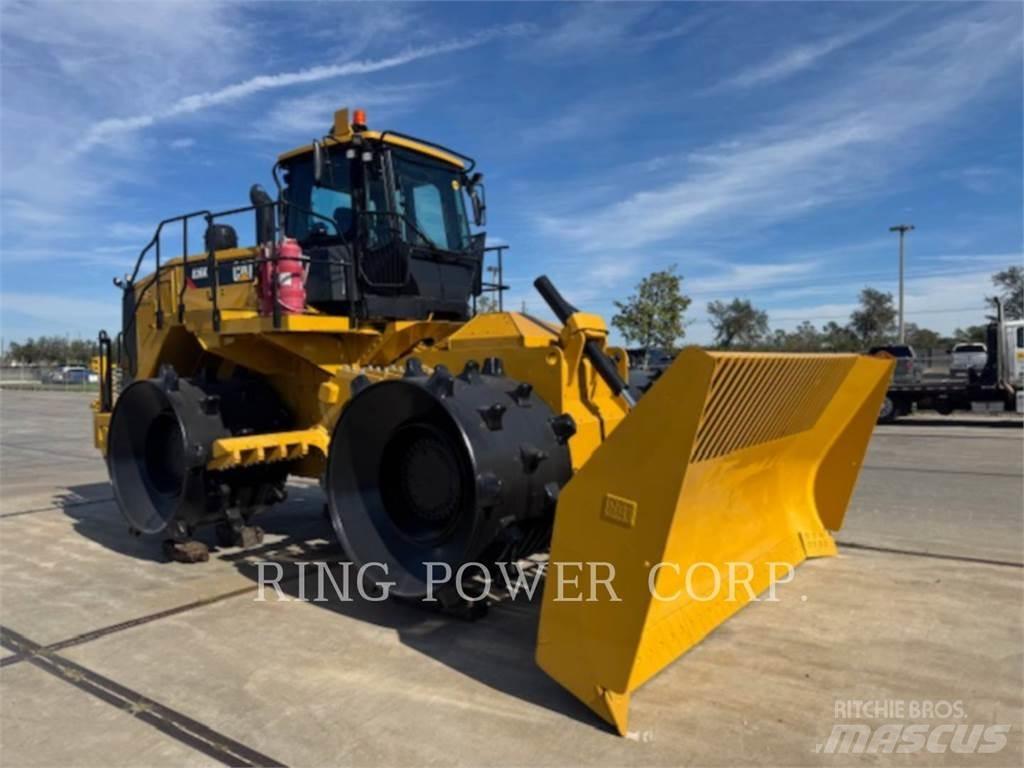 CAT 826K Compactoare sol