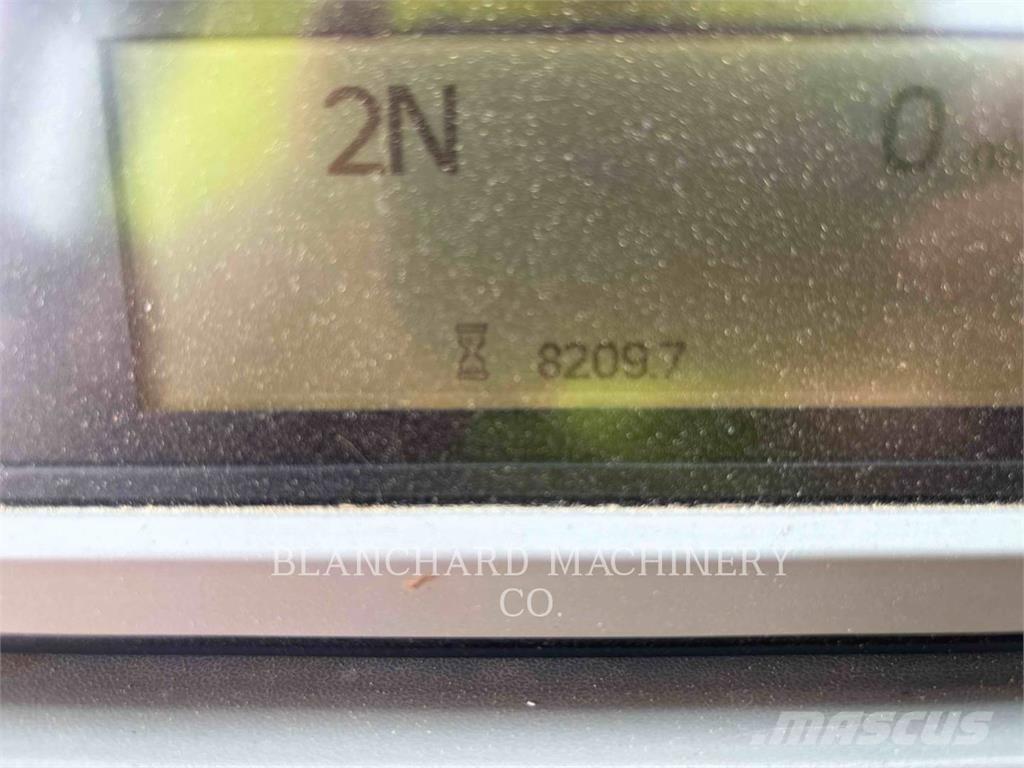 CAT 826K Compactoare sol