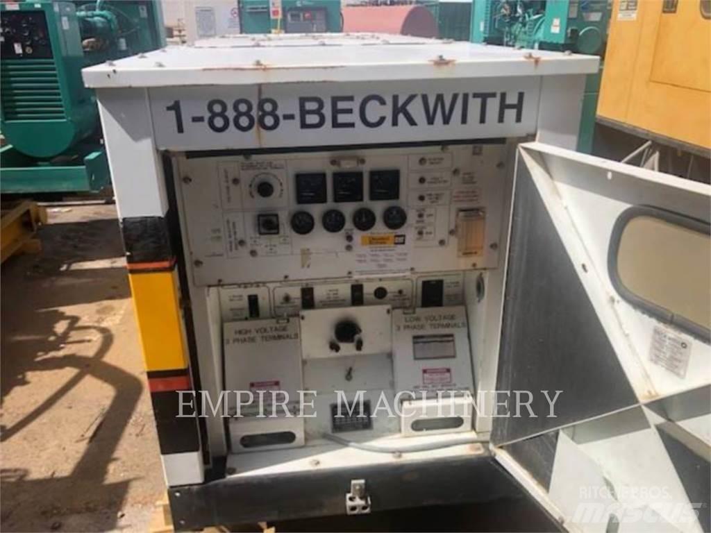 CAT 88KW Generatoare Diesel