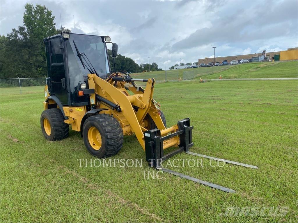 CAT 903 D Incarcator pe pneuri