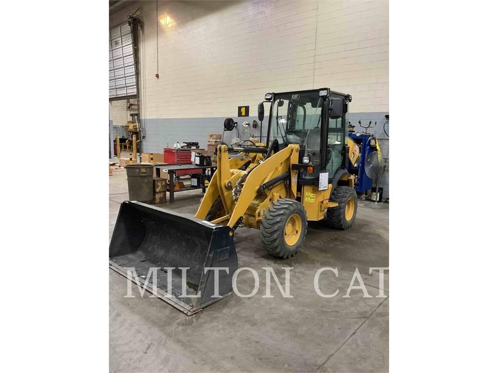 CAT 903D Incarcator pe pneuri