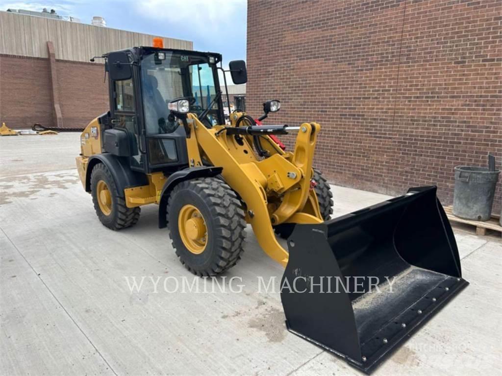 CAT 906 Incarcator pe pneuri