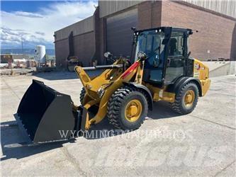 CAT 906 Incarcator pe pneuri