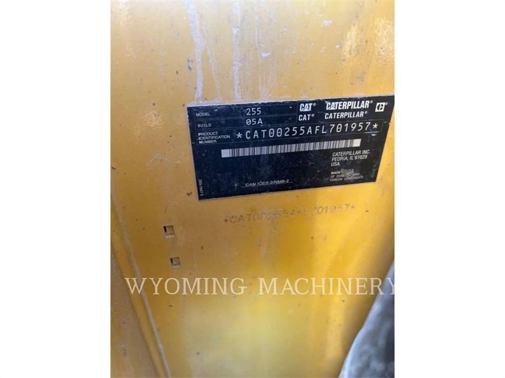 CAT 906 Incarcator pe pneuri
