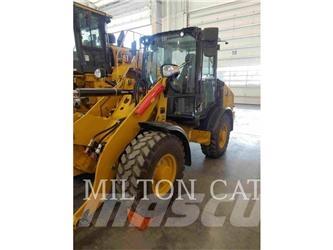CAT 906 Incarcator pe pneuri