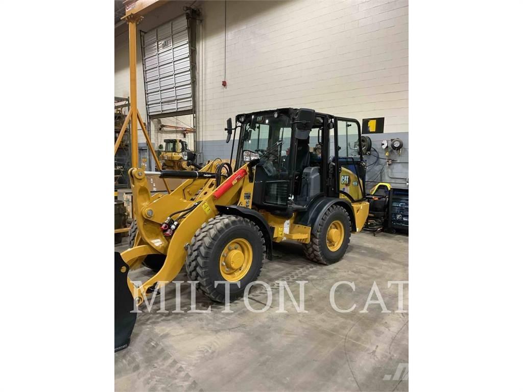 CAT 906 Incarcator pe pneuri