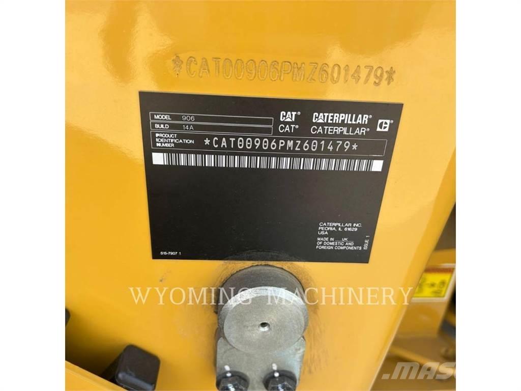 CAT 906 Incarcator pe pneuri
