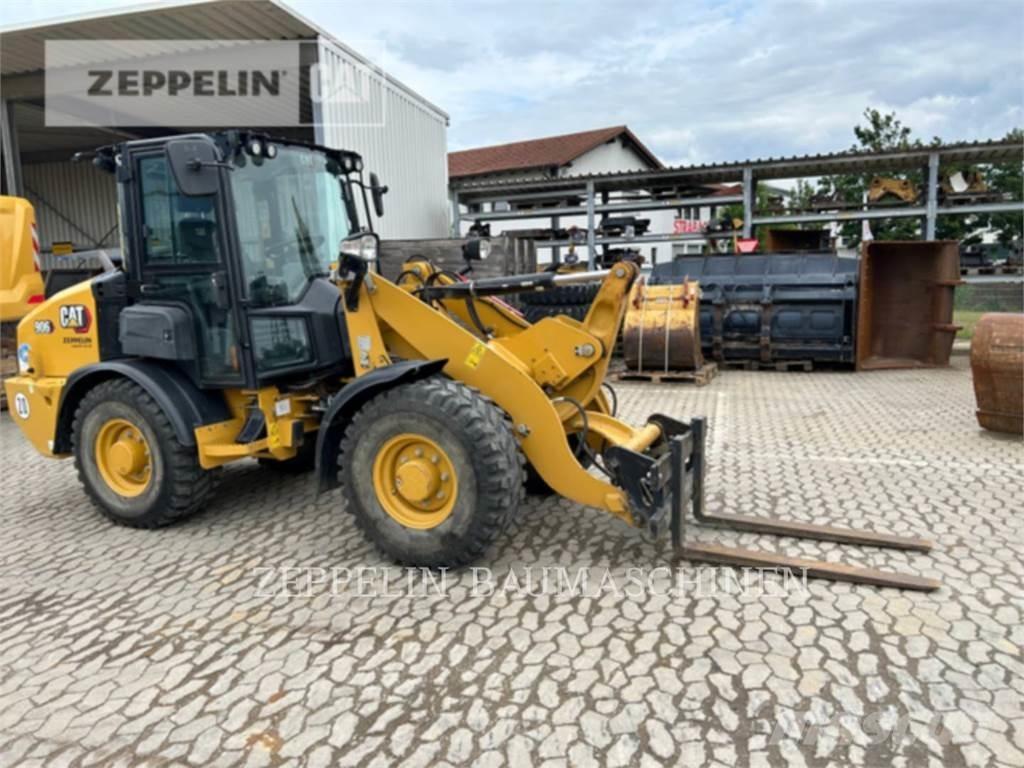 CAT 906-14 Incarcator pe pneuri