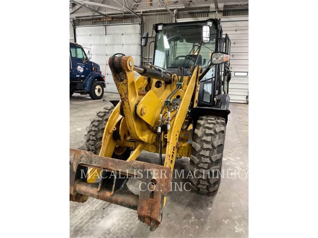 CAT 906H2 Incarcator pe pneuri