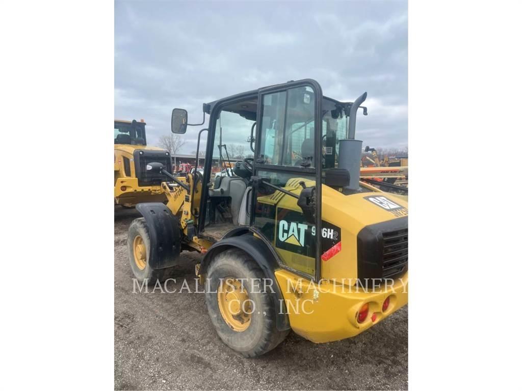 CAT 906H2 Incarcator pe pneuri