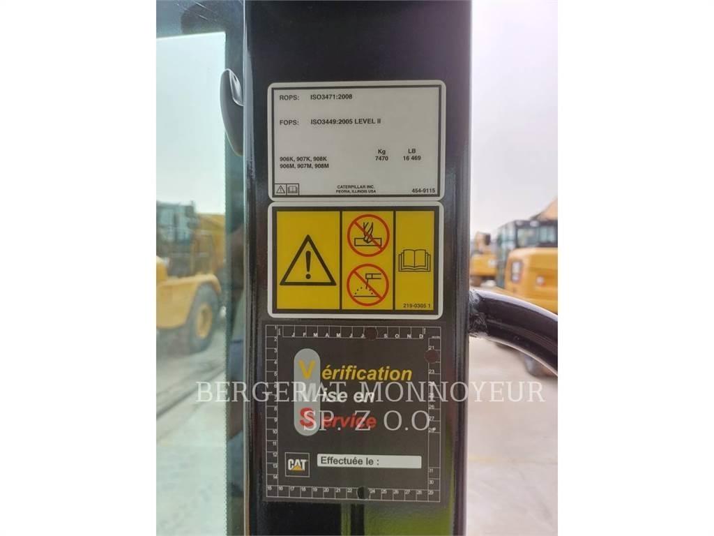 CAT 906M Incarcator pe pneuri