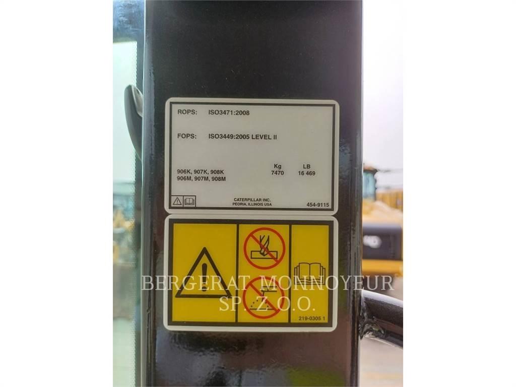 CAT 906M Incarcator pe pneuri