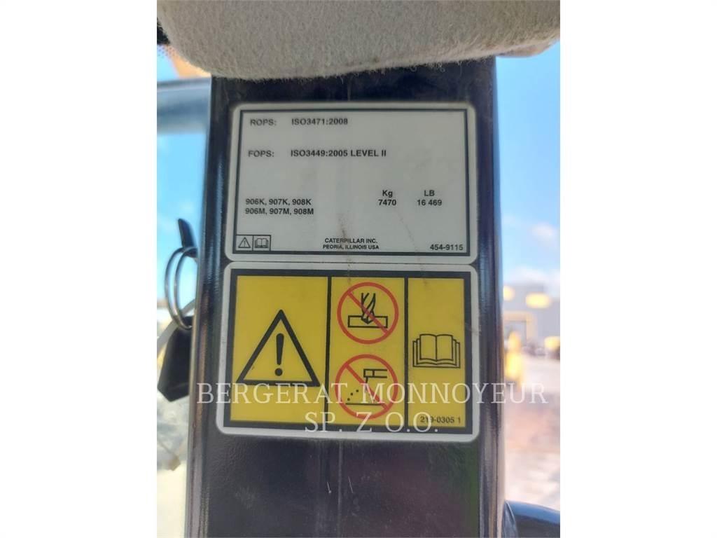 CAT 906M Incarcator pe pneuri