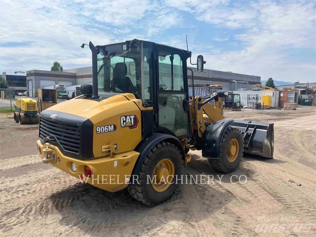 CAT 906M Incarcator pe pneuri