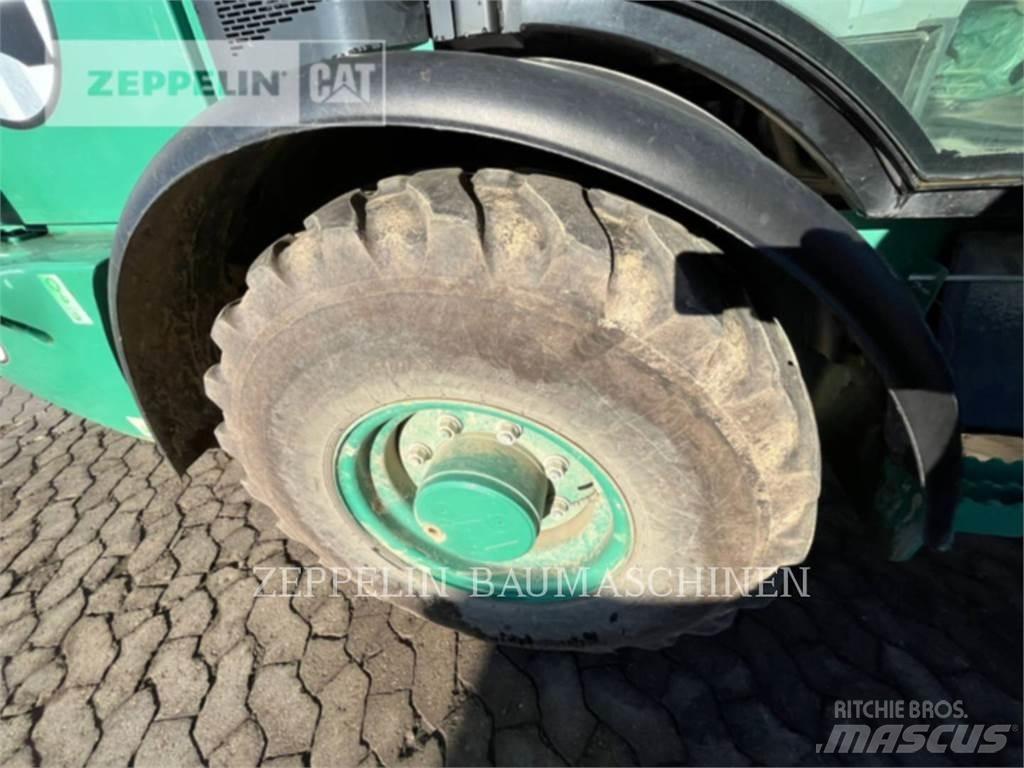 CAT 906M Incarcator pe pneuri