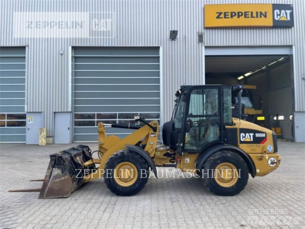 CAT 906M Incarcator pe pneuri