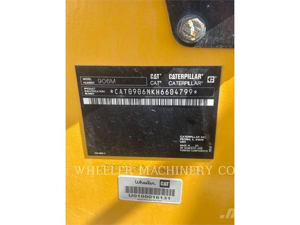 CAT 906M Incarcator pe pneuri