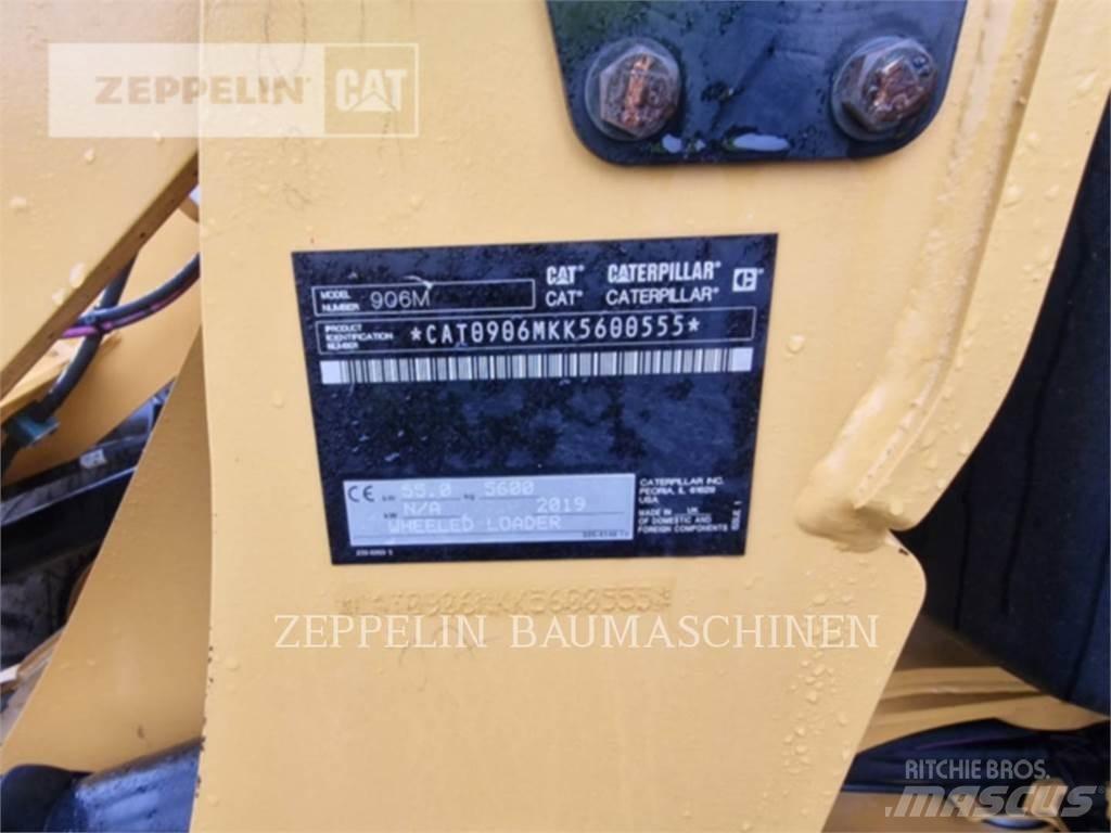 CAT 906M Incarcator pe pneuri