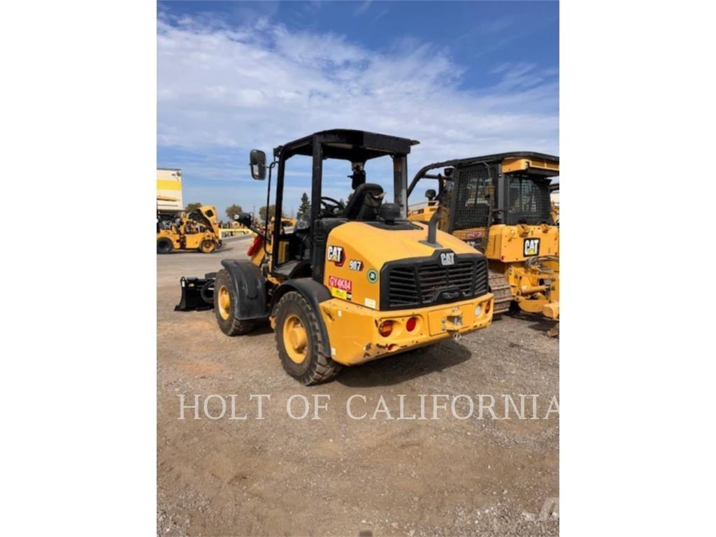 CAT 907 Incarcator pe pneuri