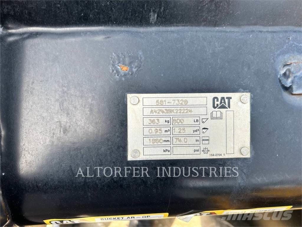 CAT 907-14 Incarcator pe pneuri