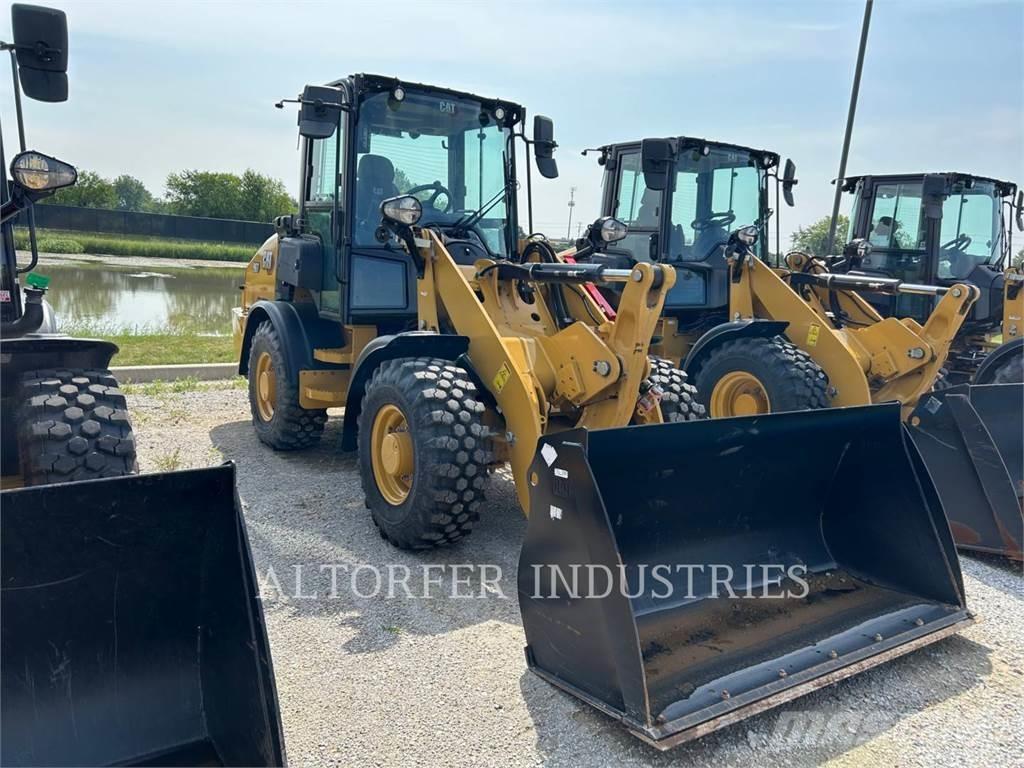 CAT 907-14 Incarcator pe pneuri