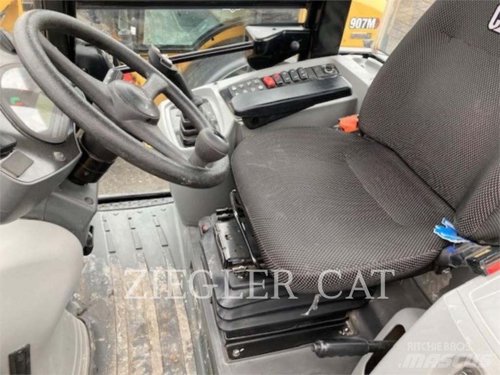 CAT 907M Incarcator pe pneuri