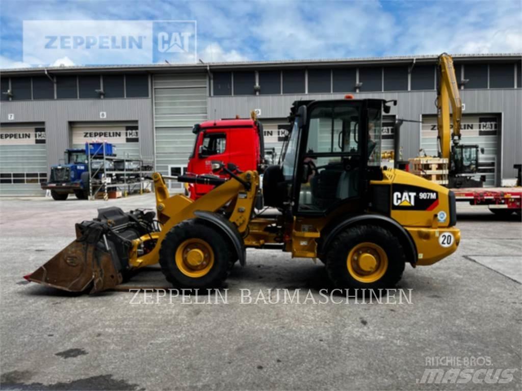 CAT 907M Incarcator pe pneuri