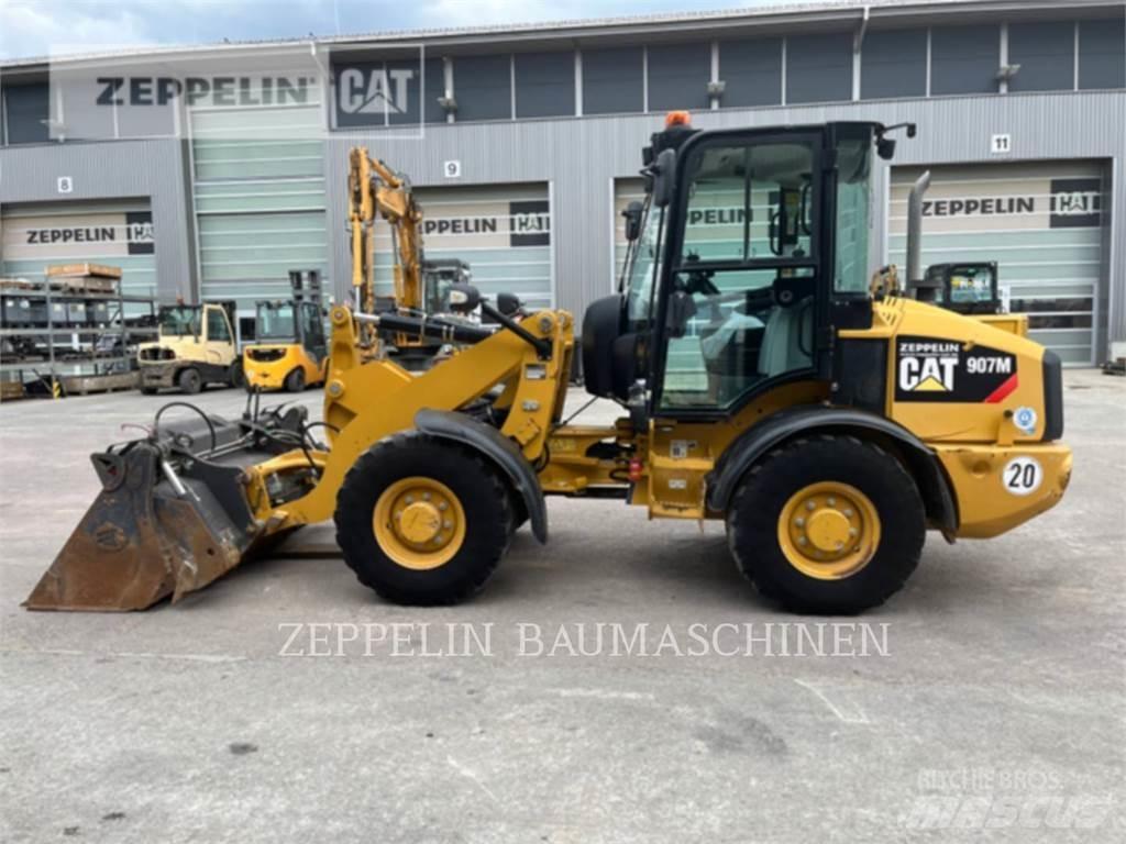 CAT 907M Incarcator pe pneuri