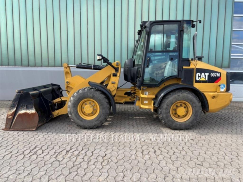 CAT 907M Incarcator pe pneuri