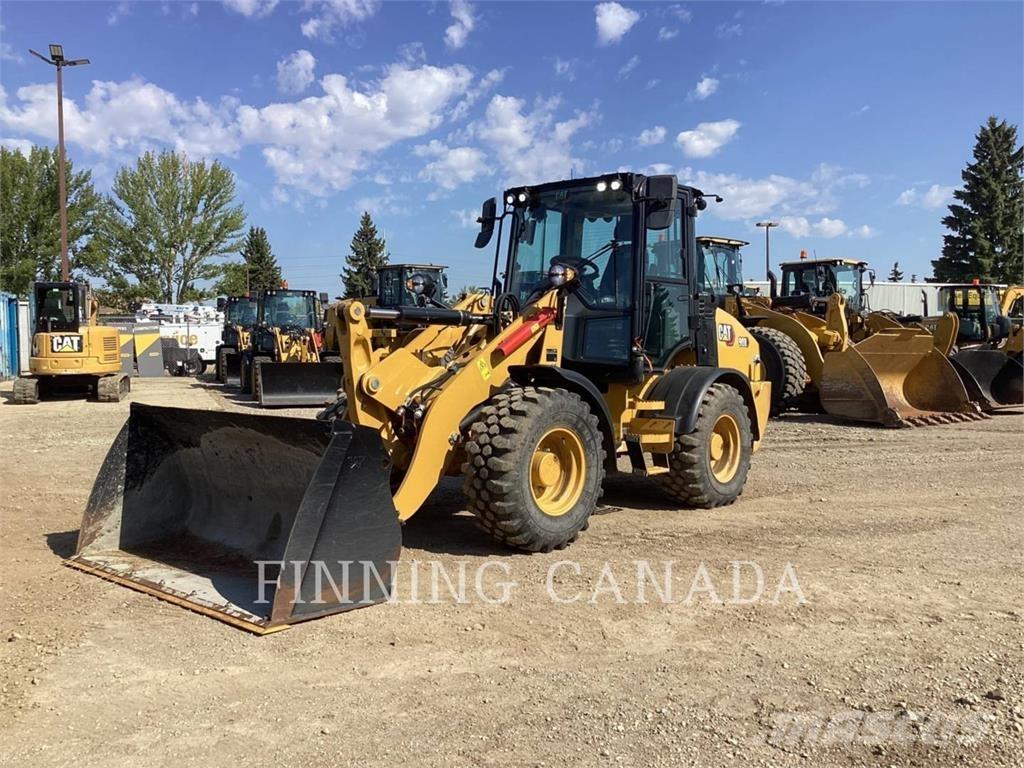 CAT 908 Incarcator pe pneuri