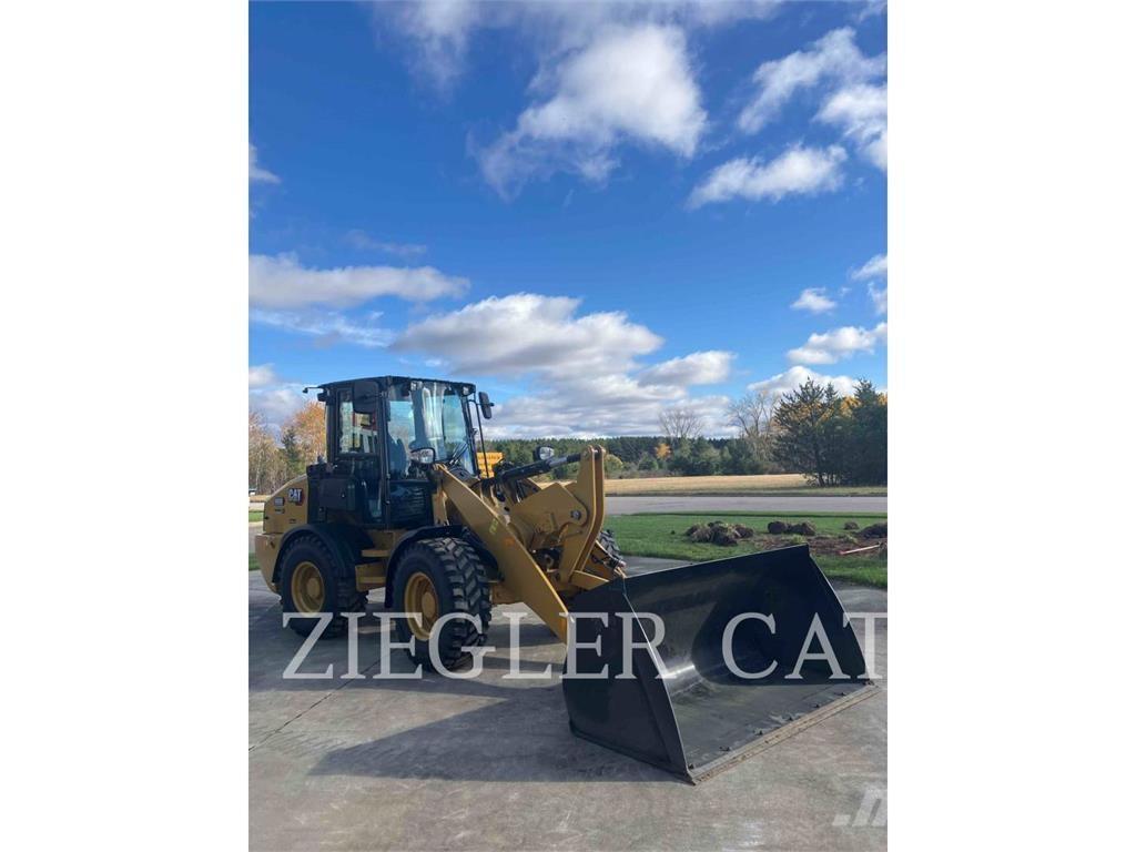 CAT 908 Incarcator pe pneuri