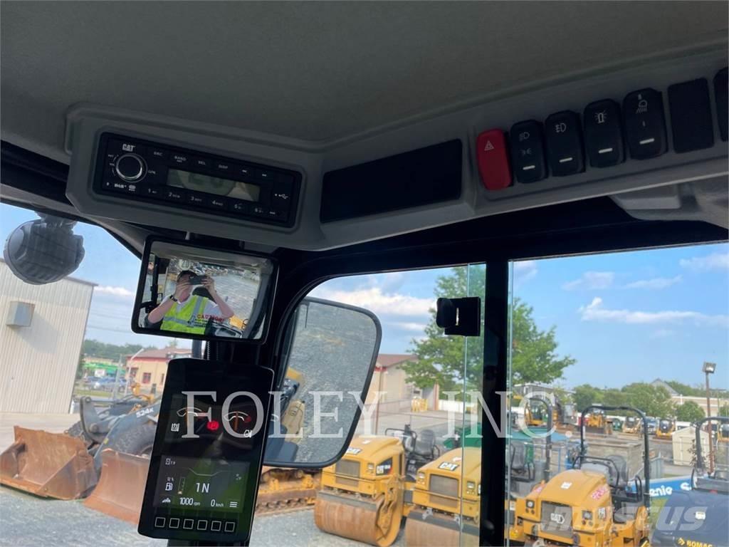 CAT 908-14 Incarcator pe pneuri