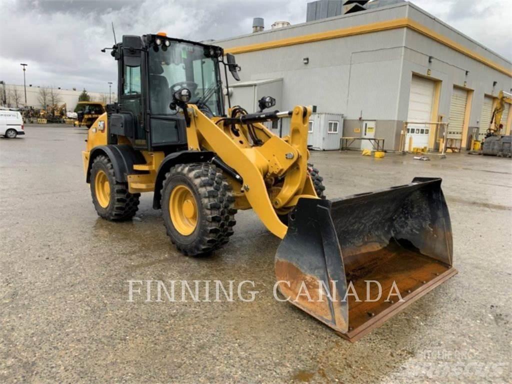 CAT 908-14 Incarcator pe pneuri