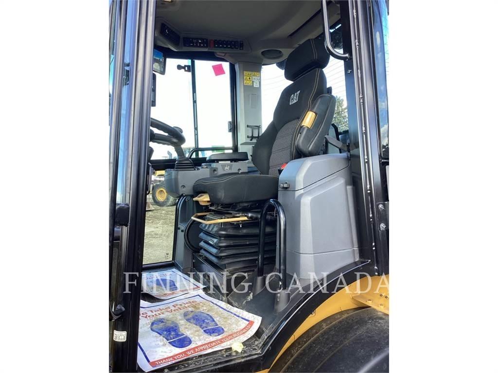 CAT 908-14 Incarcator pe pneuri