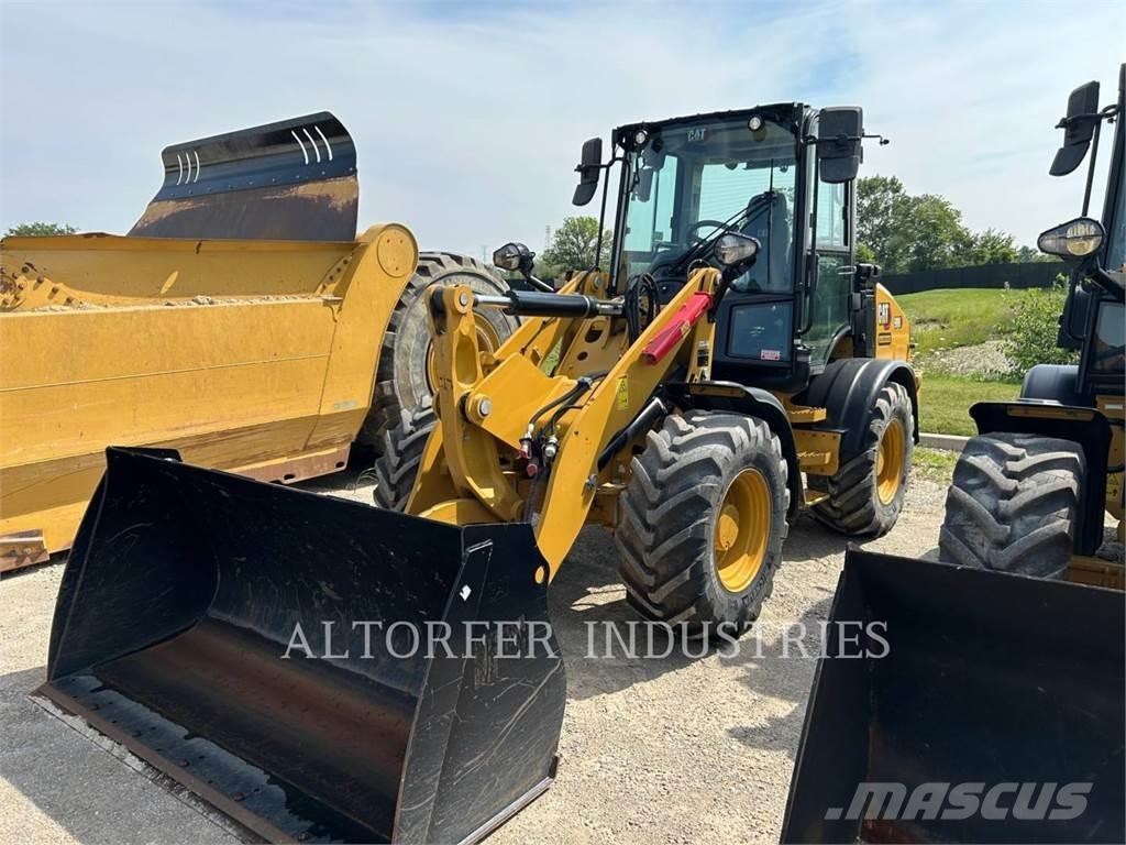 CAT 908-14 Incarcator pe pneuri