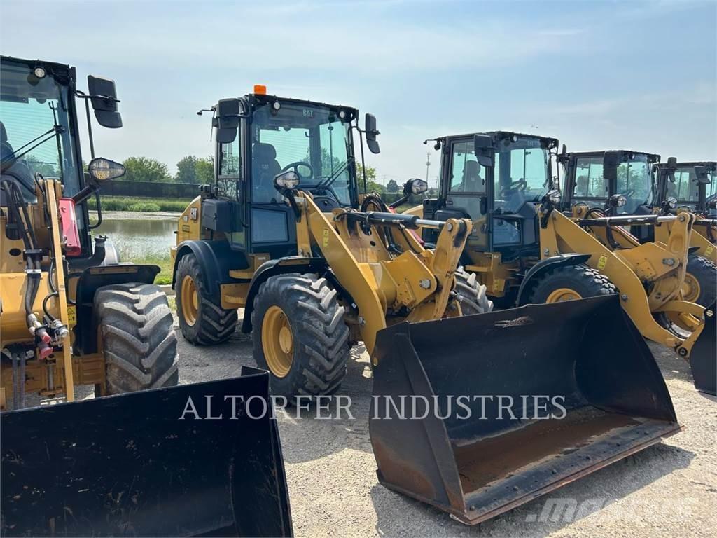 CAT 908-14 Incarcator pe pneuri