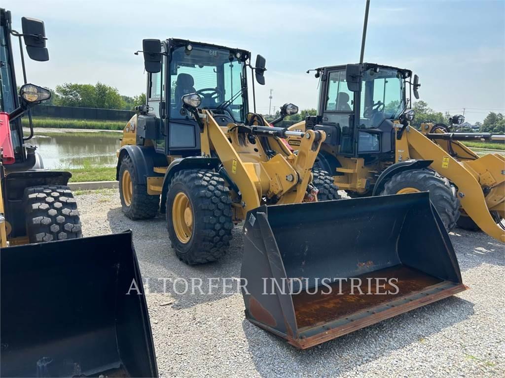 CAT 908-14 Incarcator pe pneuri