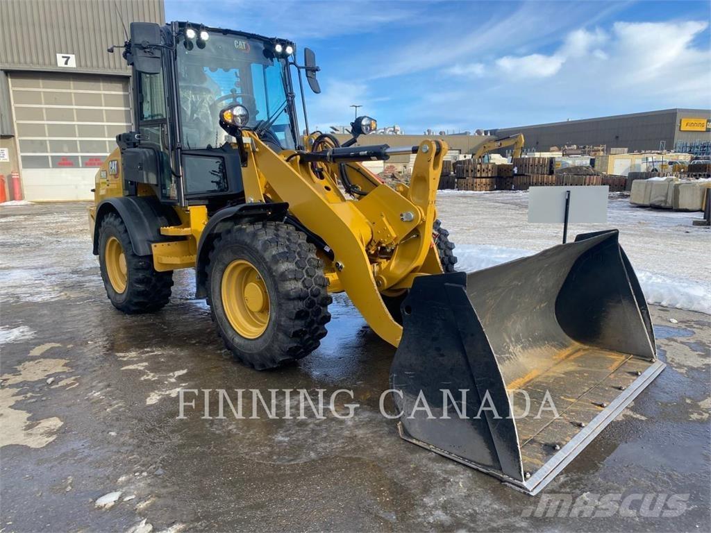 CAT 908-14 Incarcator pe pneuri