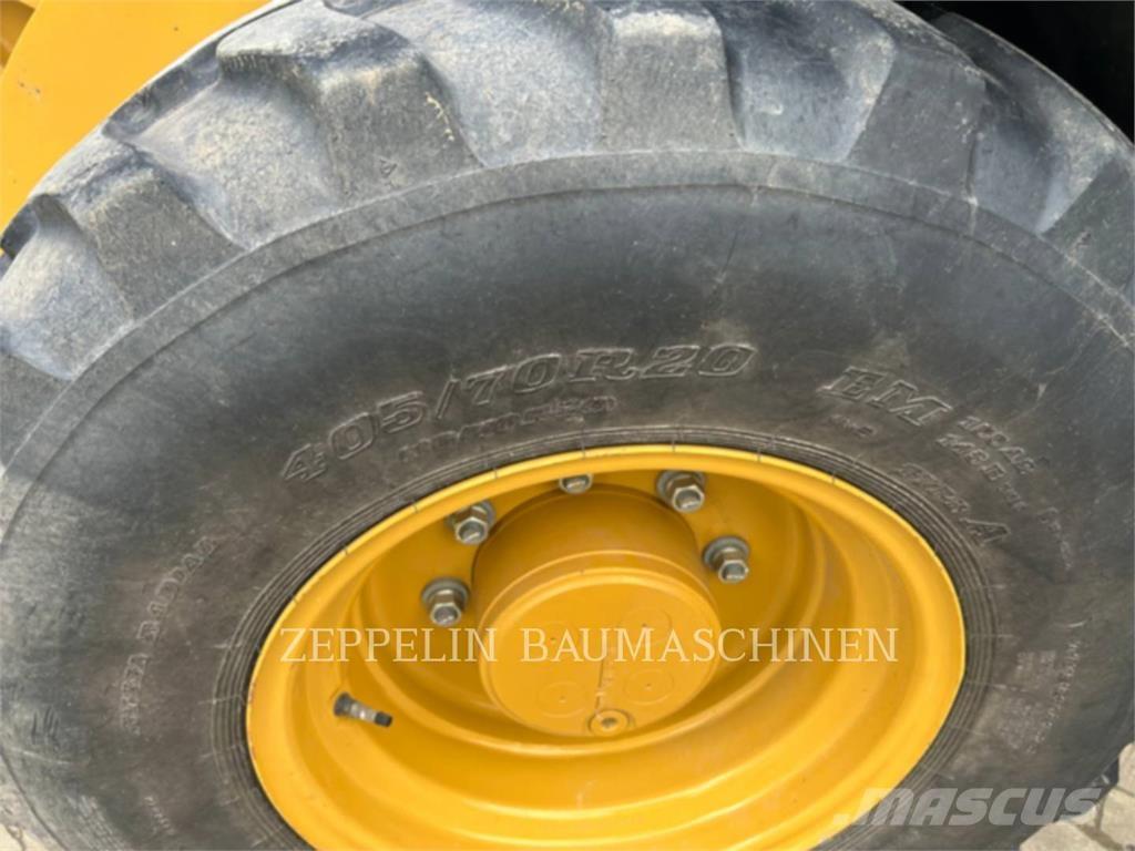 CAT 908-14 Incarcator pe pneuri