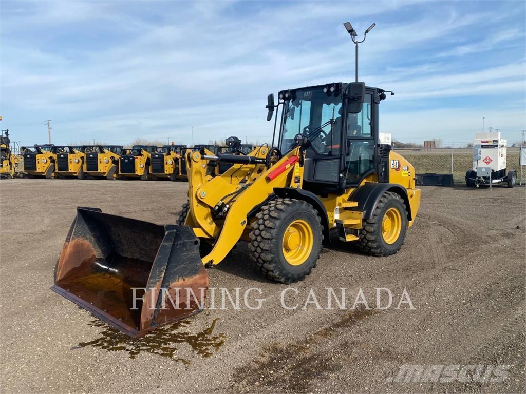 CAT 908-14 Incarcator pe pneuri