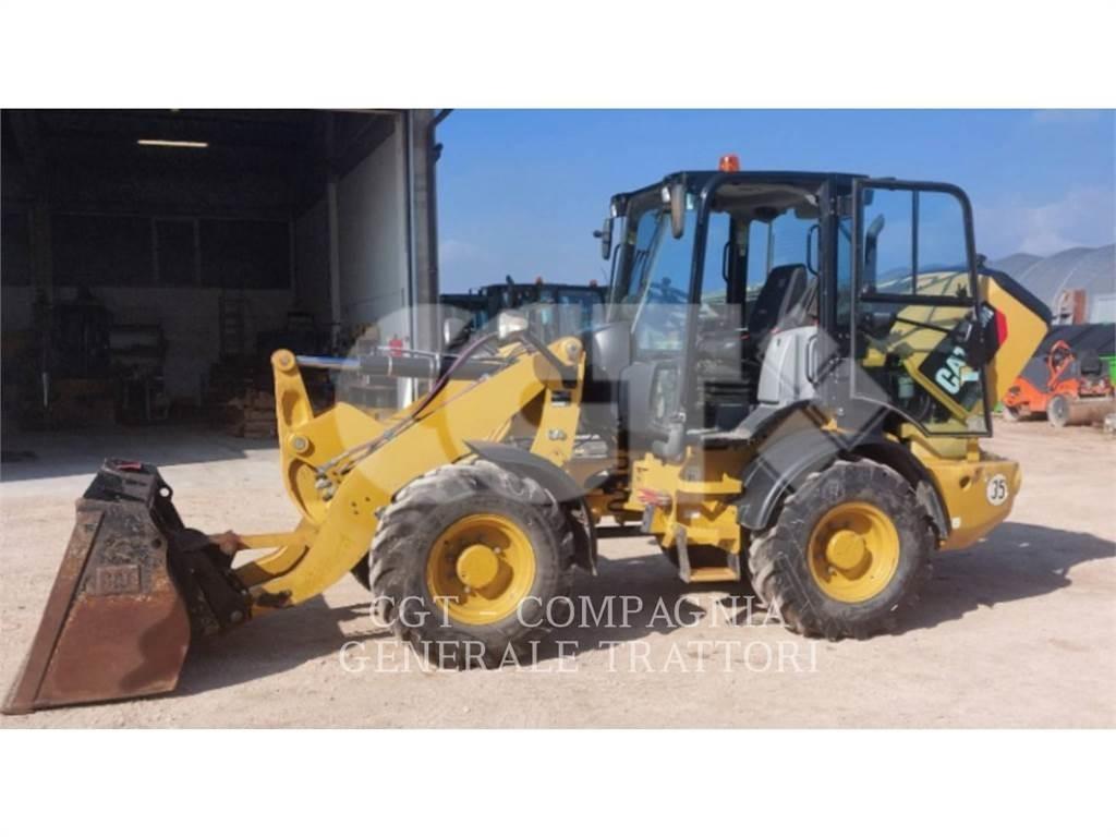 CAT 908 M Incarcator pe pneuri