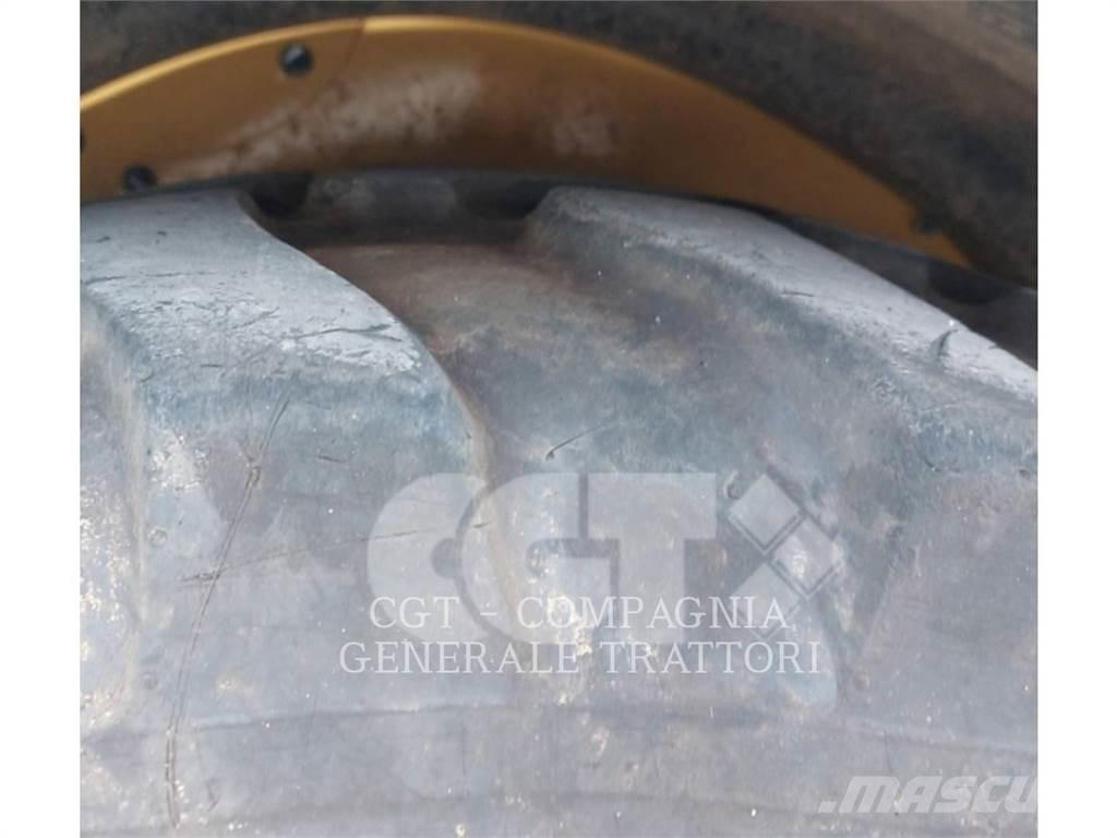 CAT 908 M Incarcator pe pneuri